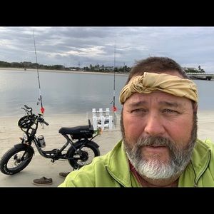 Meet your Posher, Scott